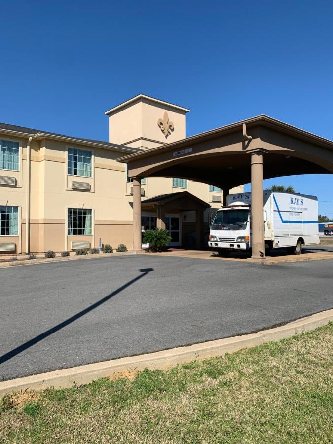 Winnfield Rodeway Inn & Suites מראה חיצוני תמונה