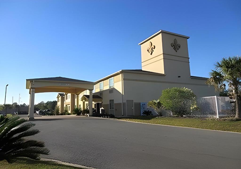 Winnfield Rodeway Inn & Suites מראה חיצוני תמונה